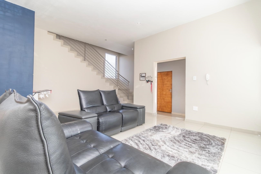 4 Bedroom Property for Sale in Noordheuwel Gauteng