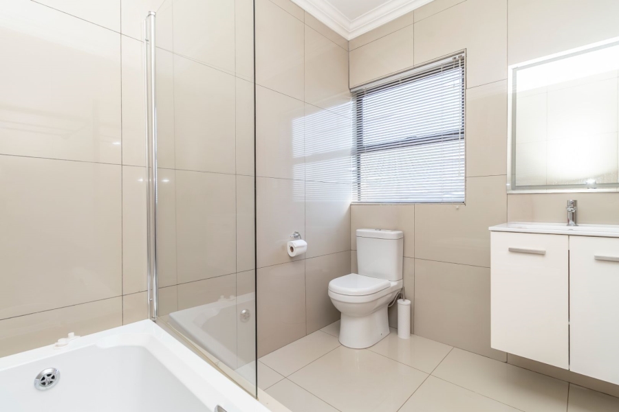 4 Bedroom Property for Sale in Noordheuwel Gauteng