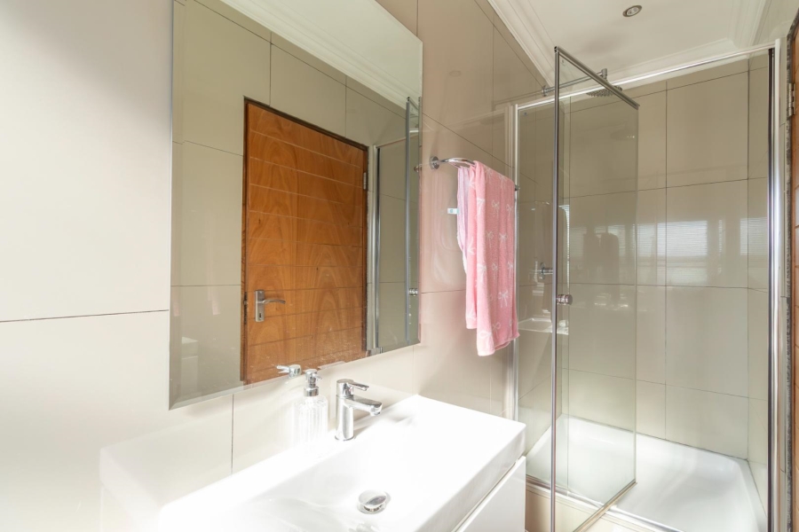 4 Bedroom Property for Sale in Noordheuwel Gauteng