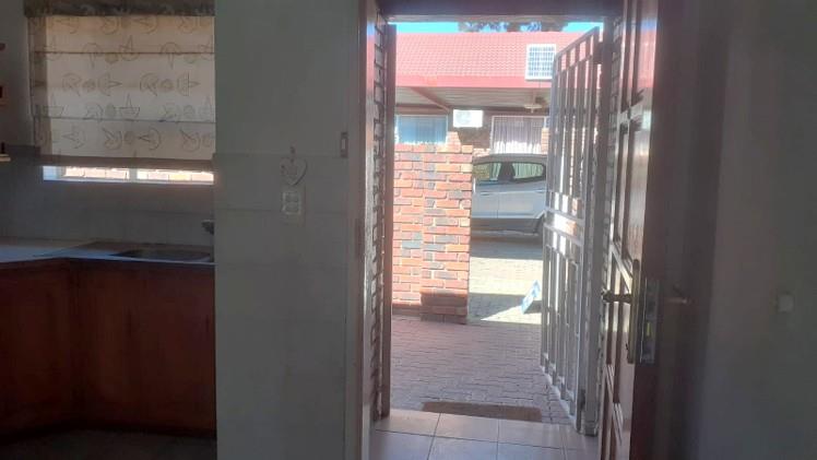 2 Bedroom Property for Sale in Mayberry Park Gauteng