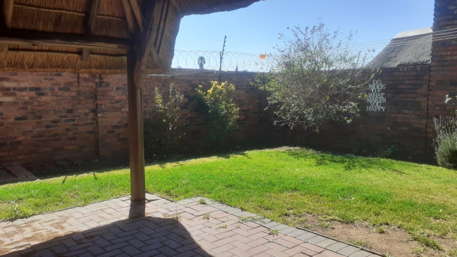 2 Bedroom Property for Sale in Mayberry Park Gauteng