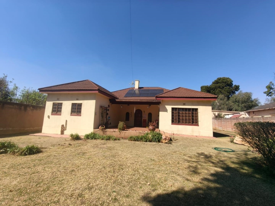 3 Bedroom Property for Sale in Lambton Gauteng