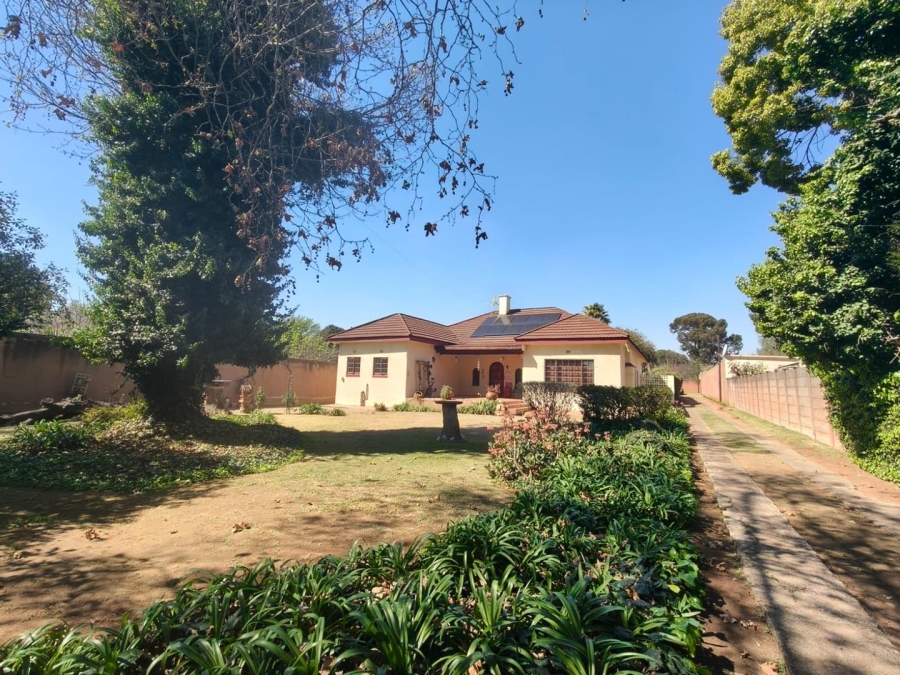 3 Bedroom Property for Sale in Lambton Gauteng