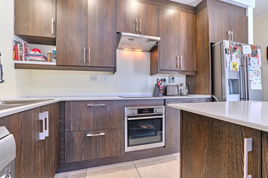 3 Bedroom Property for Sale in Blue Hills Gauteng