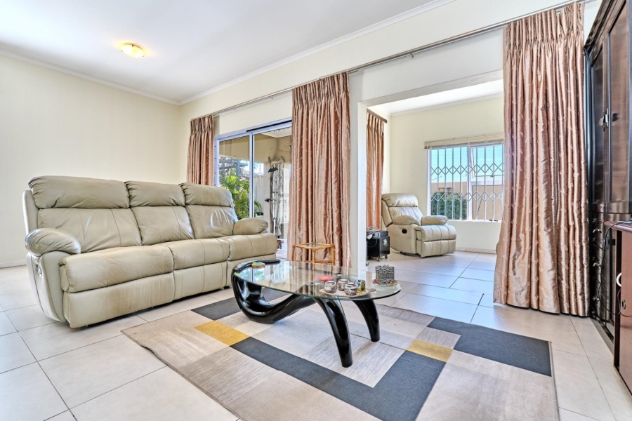 3 Bedroom Property for Sale in Blue Hills Gauteng