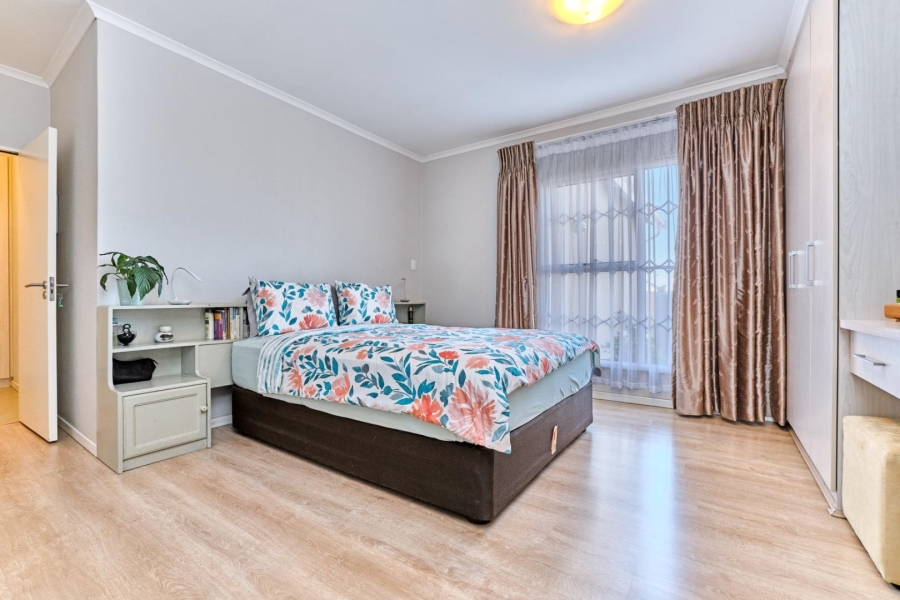 3 Bedroom Property for Sale in Blue Hills Gauteng
