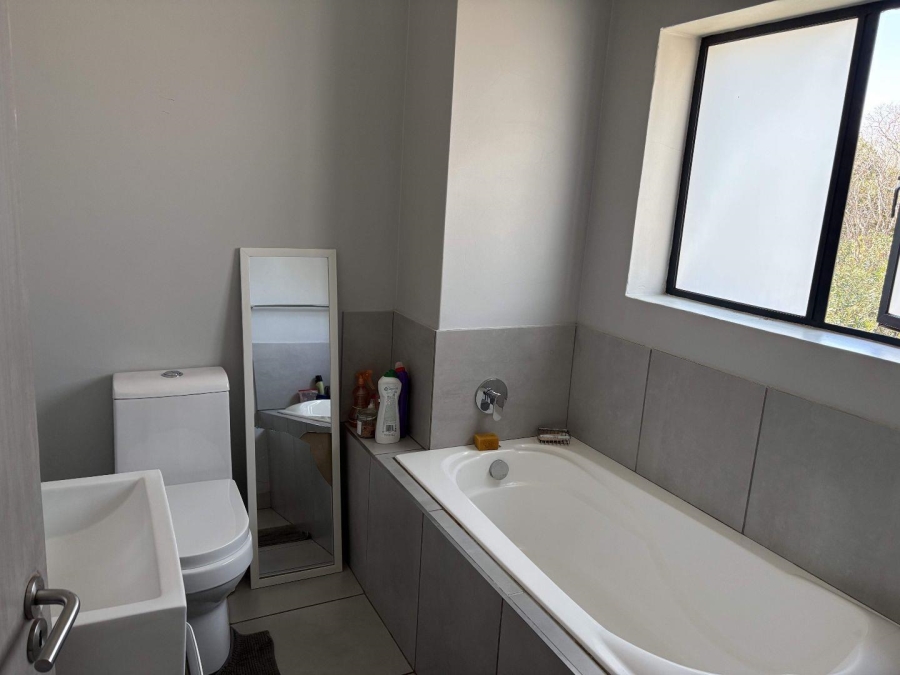 To Let 3 Bedroom Property for Rent in Heritage Hill Gauteng
