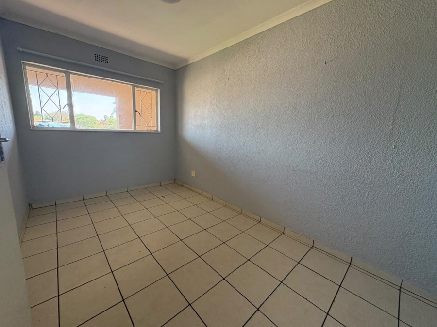 24 Bedroom Property for Sale in Birchleigh Gauteng