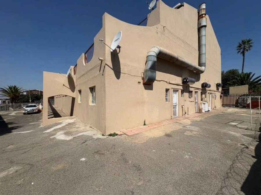 24 Bedroom Property for Sale in Birchleigh Gauteng