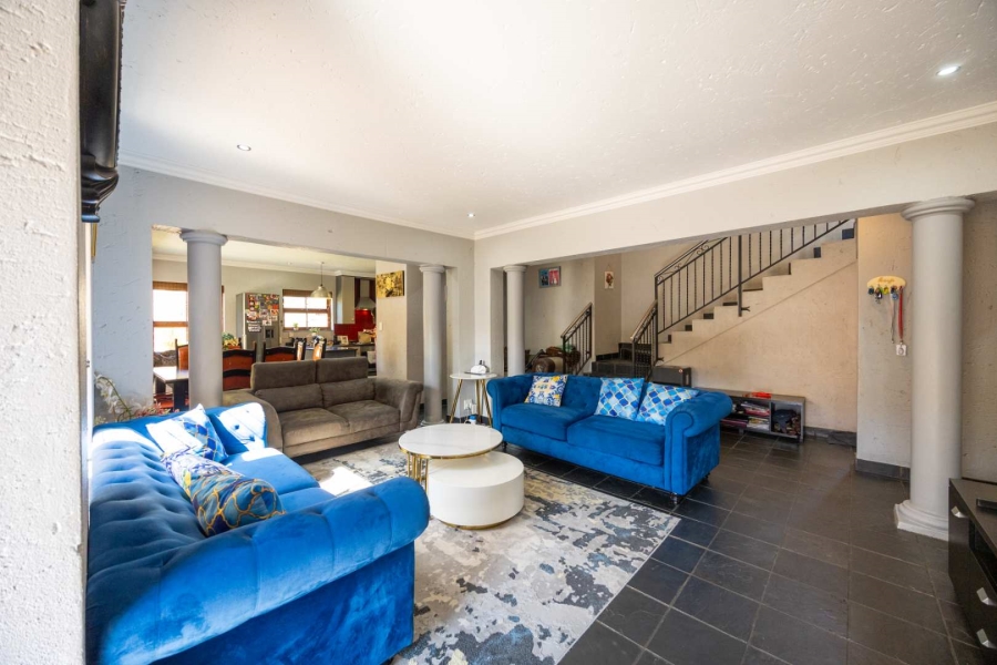 To Let 4 Bedroom Property for Rent in Equestria Gauteng
