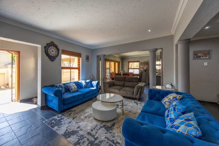 To Let 4 Bedroom Property for Rent in Equestria Gauteng