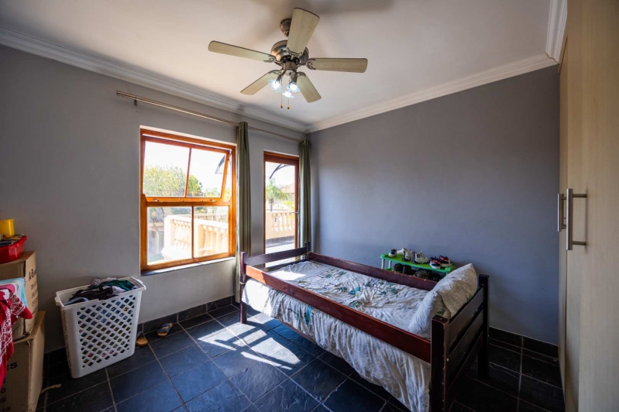 To Let 4 Bedroom Property for Rent in Equestria Gauteng