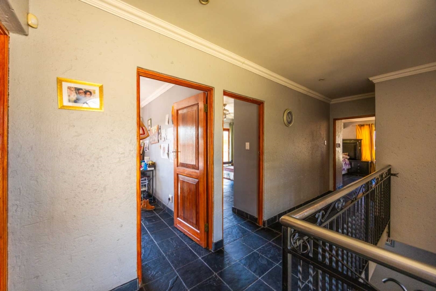 To Let 4 Bedroom Property for Rent in Equestria Gauteng