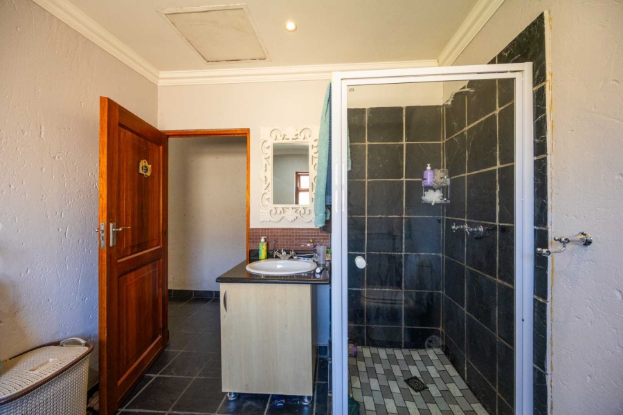 To Let 4 Bedroom Property for Rent in Equestria Gauteng