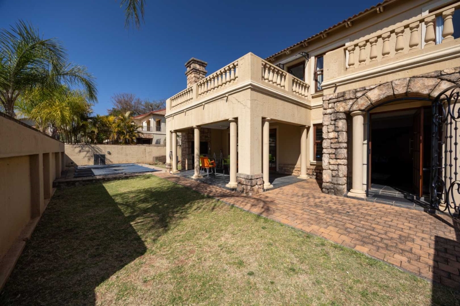 To Let 4 Bedroom Property for Rent in Equestria Gauteng