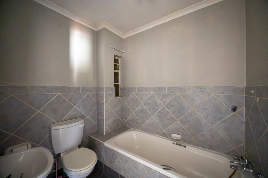 To Let 3 Bedroom Property for Rent in Wapadrand Gauteng