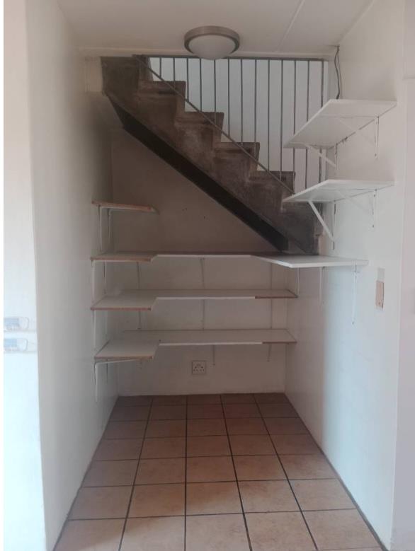 1 Bedroom Property for Sale in Houghton Gauteng
