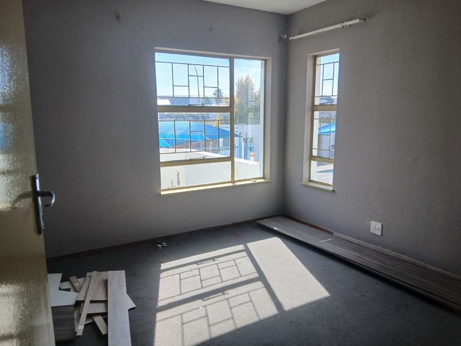 To Let 2 Bedroom Property for Rent in Elandshaven Gauteng