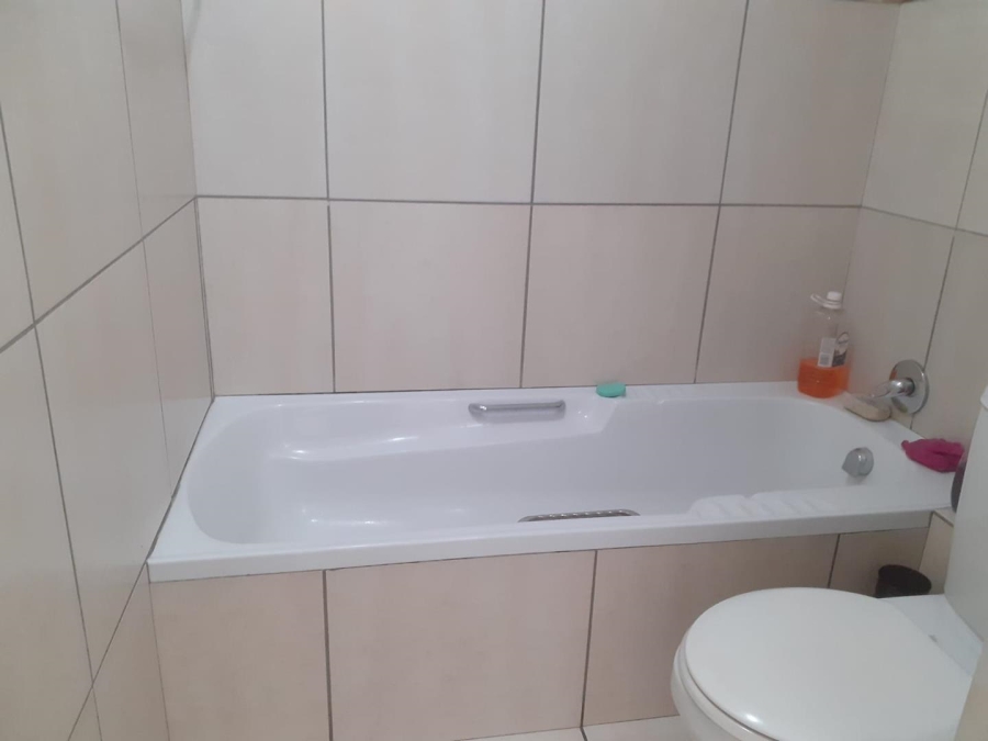 2 Bedroom Property for Sale in Mayberry Park Gauteng