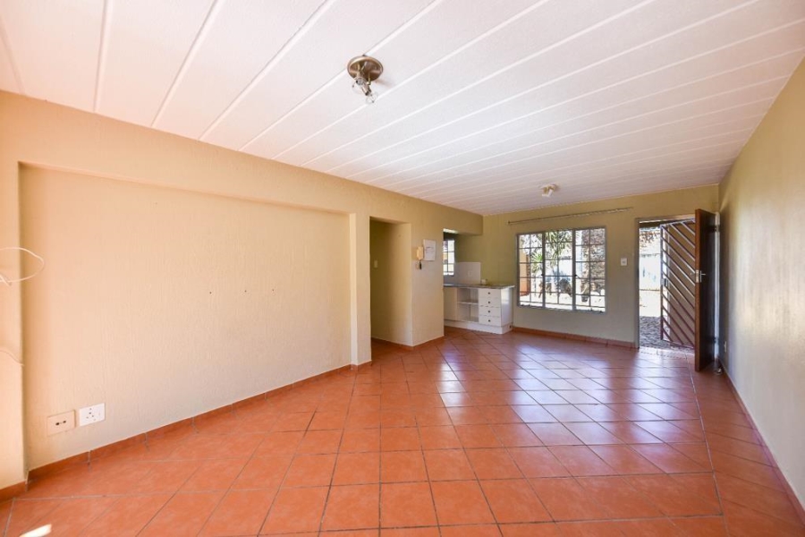 To Let 2 Bedroom Property for Rent in Moreleta Park Gauteng