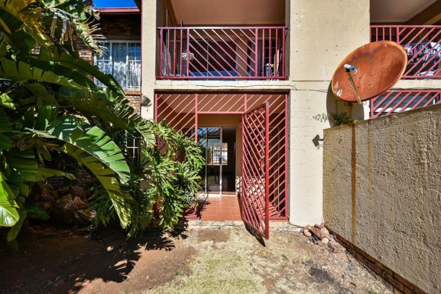To Let 2 Bedroom Property for Rent in Moreleta Park Gauteng