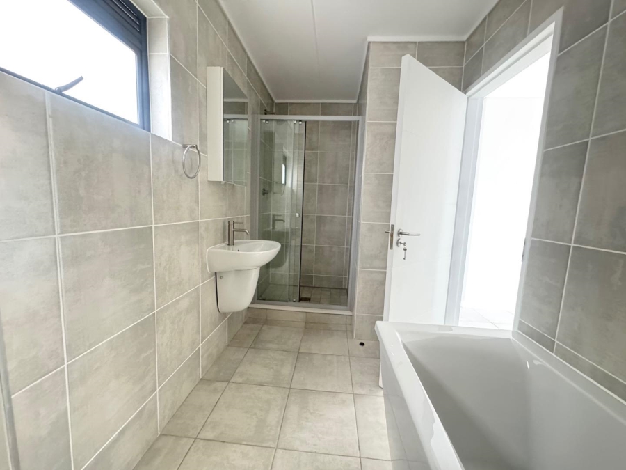 To Let 3 Bedroom Property for Rent in Mooikloof Glen Gauteng