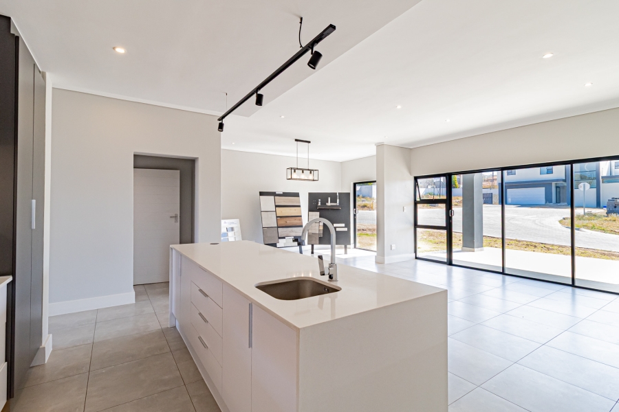 4 Bedroom Property for Sale in Fourways Gauteng