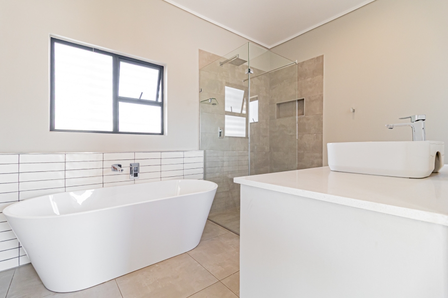 4 Bedroom Property for Sale in Fourways Gauteng