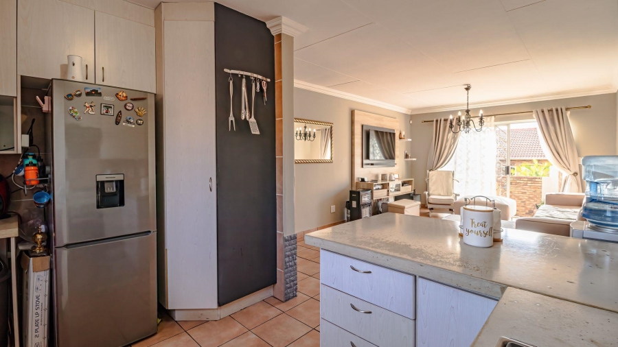 3 Bedroom Property for Sale in Honeydew Manor Gauteng