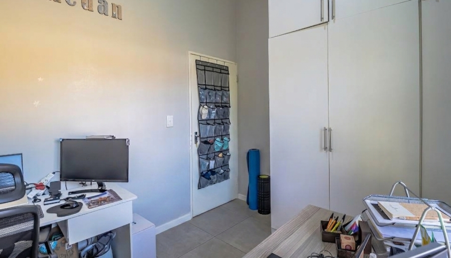 3 Bedroom Property for Sale in Honeydew Manor Gauteng