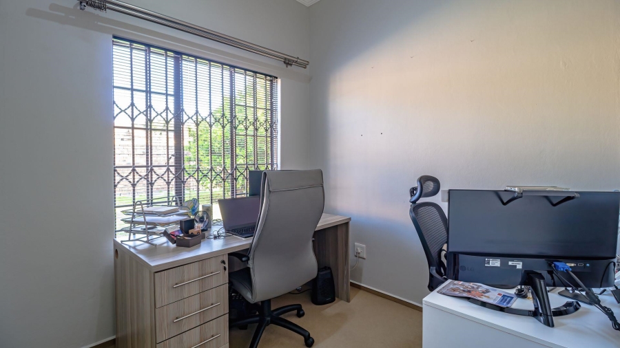 3 Bedroom Property for Sale in Honeydew Manor Gauteng