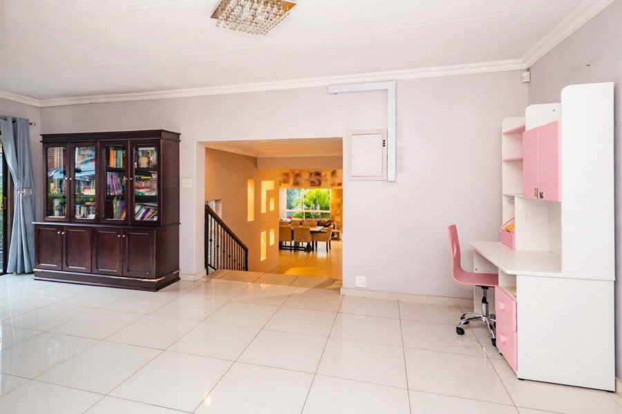 7 Bedroom Property for Sale in Noordheuwel Gauteng