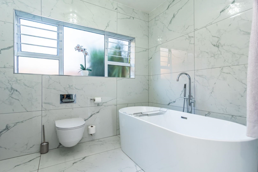 7 Bedroom Property for Sale in Noordheuwel Gauteng