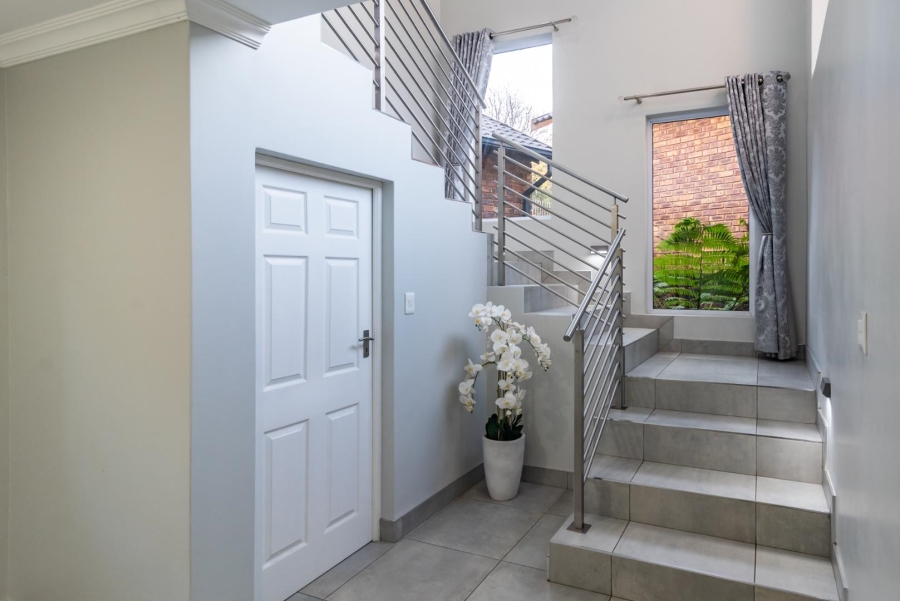 7 Bedroom Property for Sale in Noordheuwel Gauteng