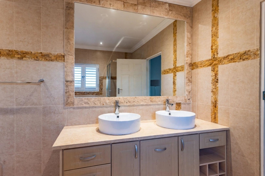 7 Bedroom Property for Sale in Noordheuwel Gauteng