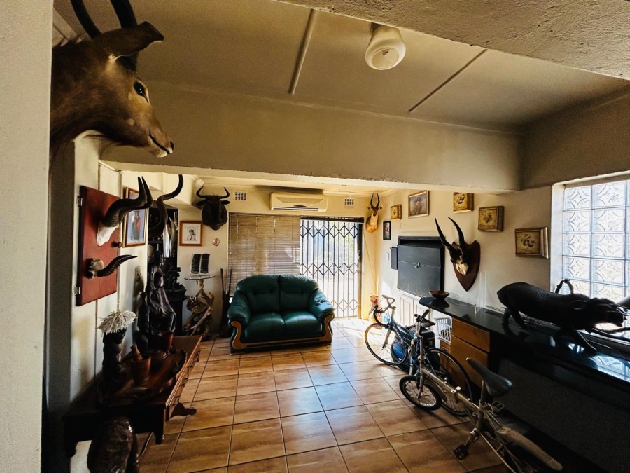 5 Bedroom Property for Sale in Vanderbijlpark SE 1 Gauteng