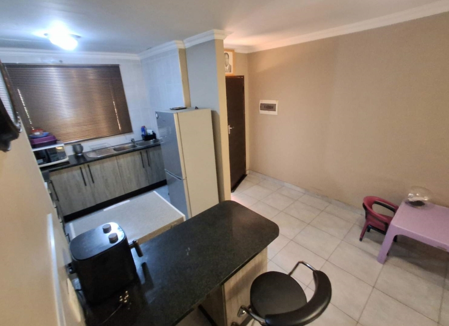 2 Bedroom Property for Sale in Magalieskruin Gauteng