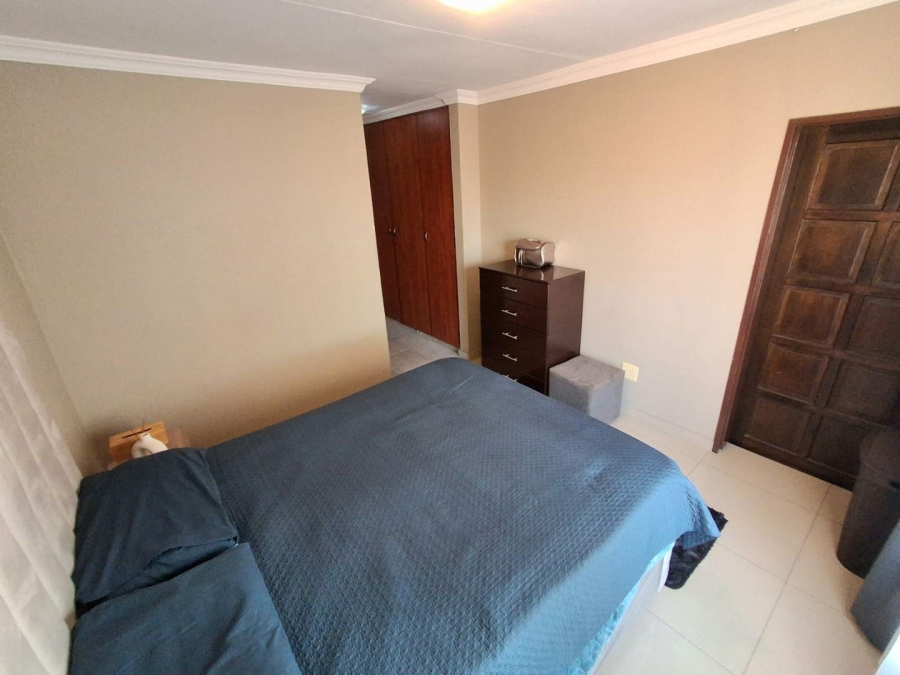 2 Bedroom Property for Sale in Magalieskruin Gauteng