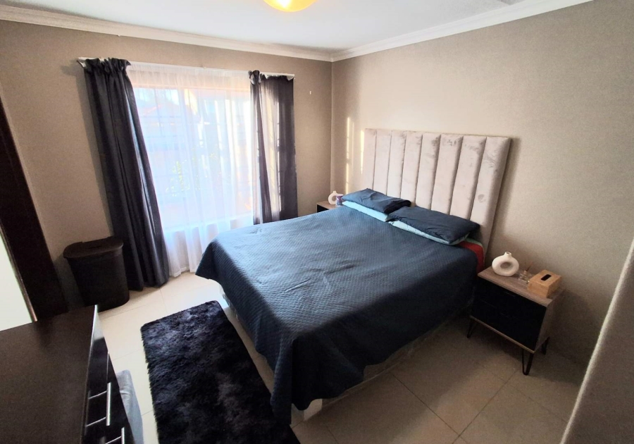 2 Bedroom Property for Sale in Magalieskruin Gauteng