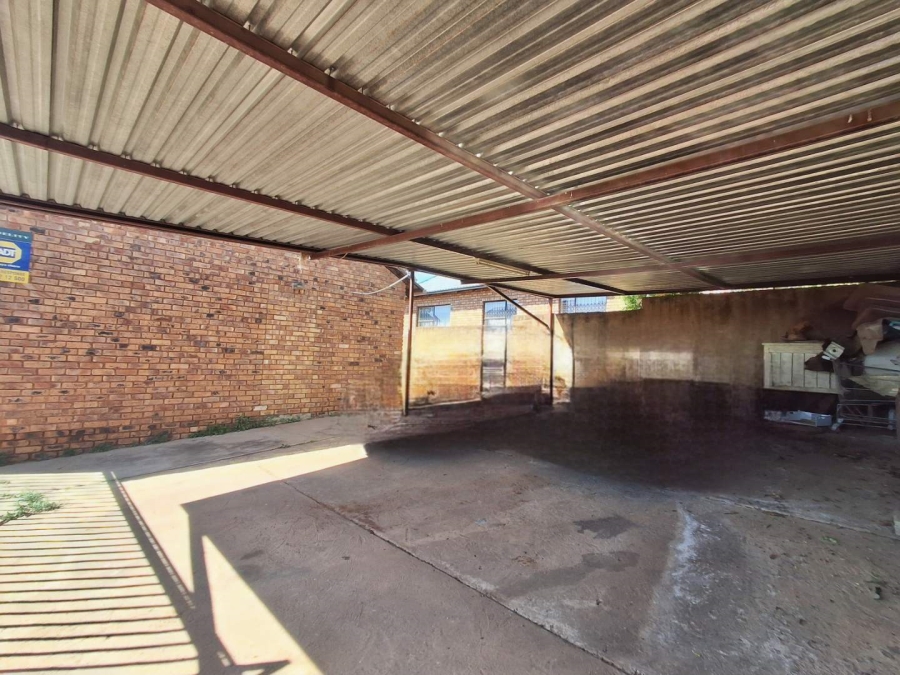 2 Bedroom Property for Sale in Atteridgeville Gauteng