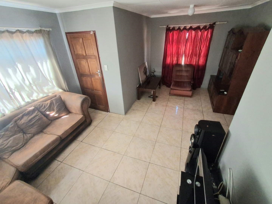 2 Bedroom Property for Sale in Atteridgeville Gauteng