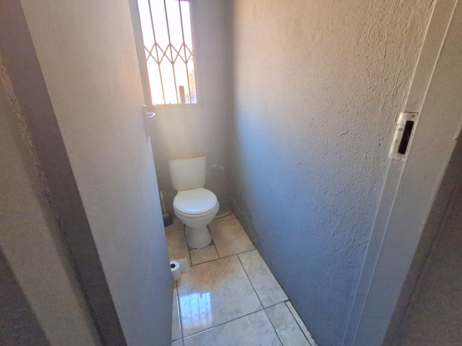 2 Bedroom Property for Sale in Atteridgeville Gauteng