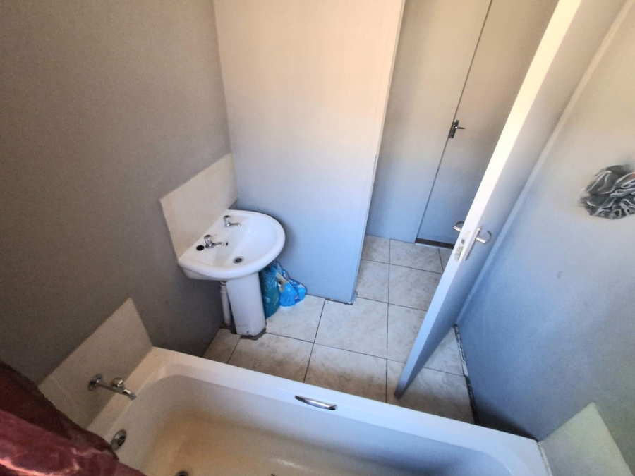 2 Bedroom Property for Sale in Atteridgeville Gauteng
