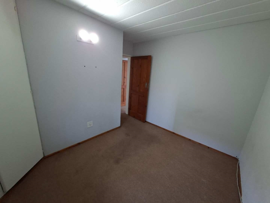 2 Bedroom Property for Sale in Helderkruin Gauteng