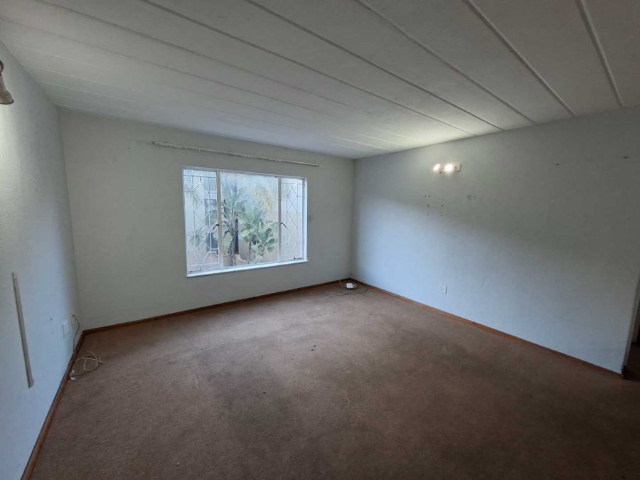 2 Bedroom Property for Sale in Helderkruin Gauteng