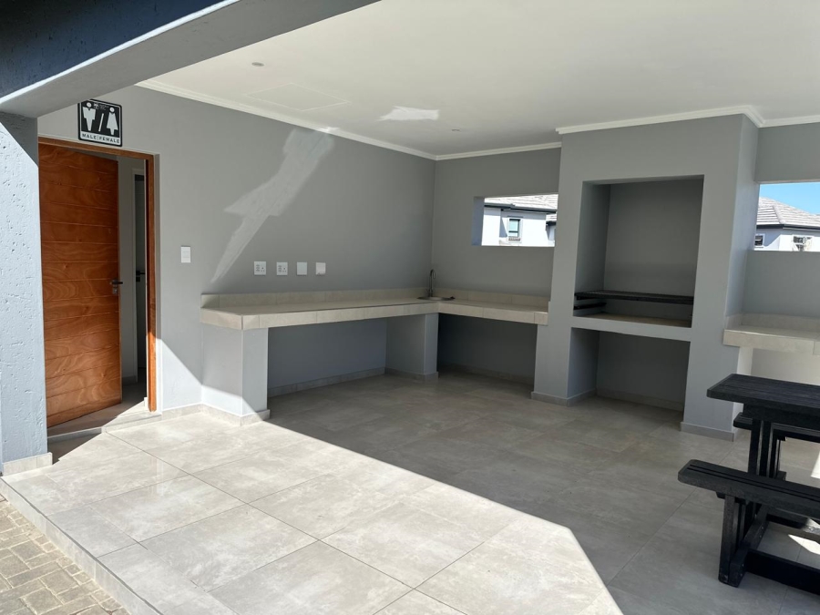 To Let 2 Bedroom Property for Rent in Craigavon Gauteng