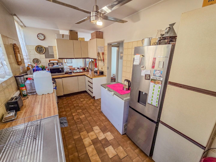 3 Bedroom Property for Sale in La Montagne Gauteng