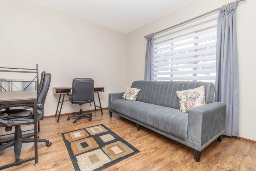 To Let 3 Bedroom Property for Rent in Weltevreden Park Gauteng