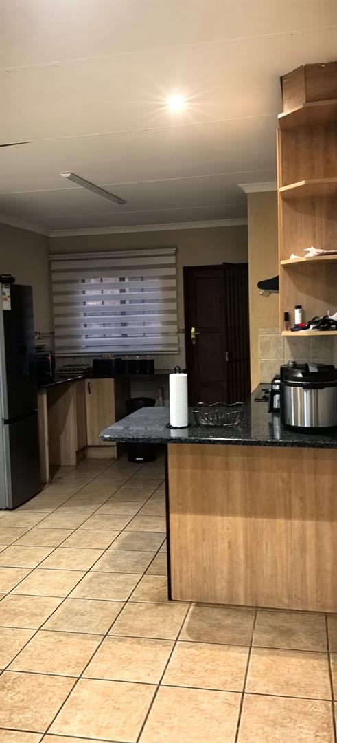 2 Bedroom Property for Sale in Theresa Park Gauteng