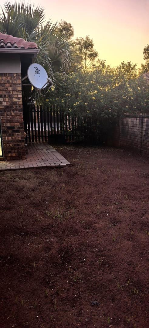 2 Bedroom Property for Sale in Theresa Park Gauteng